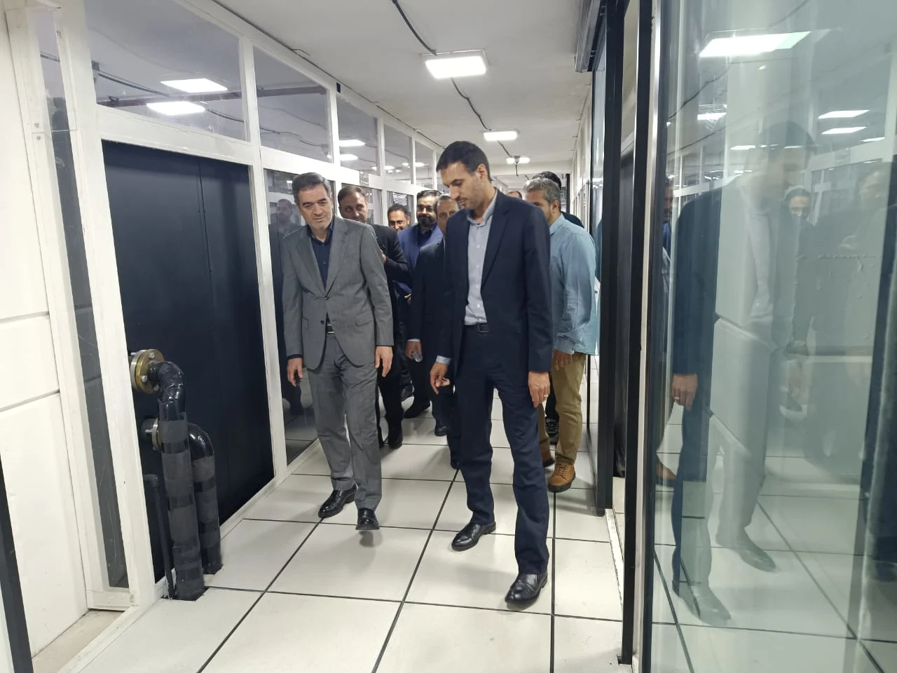 بازدید ریاست بیمه مرکزی از شرکت فنحاب